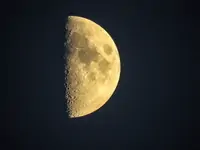 Mond (Nachtaufnahme) 